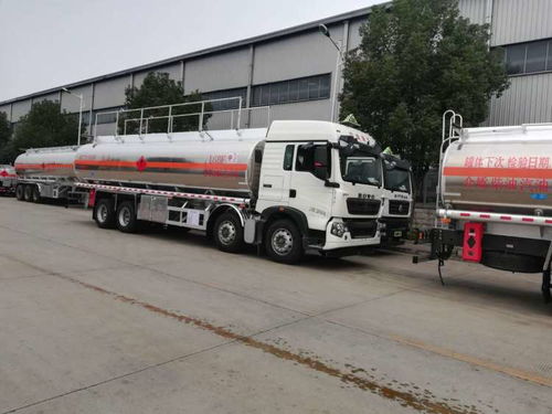 南阳供应重汽前四后八铝合金运油车 高效运输的可靠选择